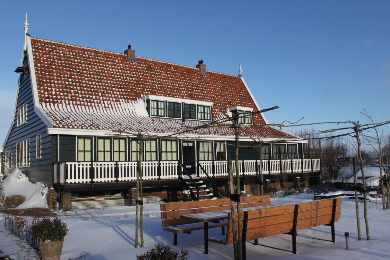 Saenliefde Wormer Buitenkant foto