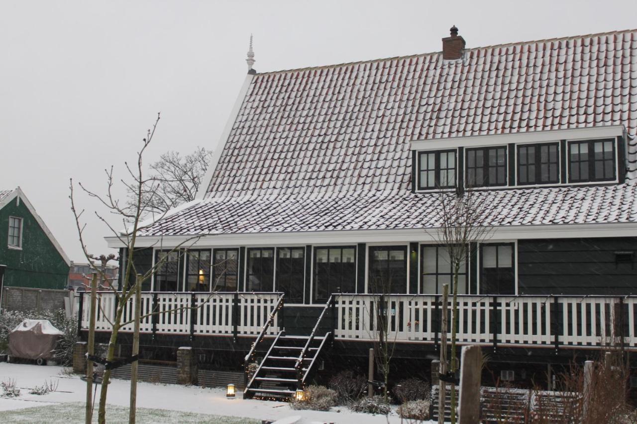 Saenliefde Wormer Buitenkant foto