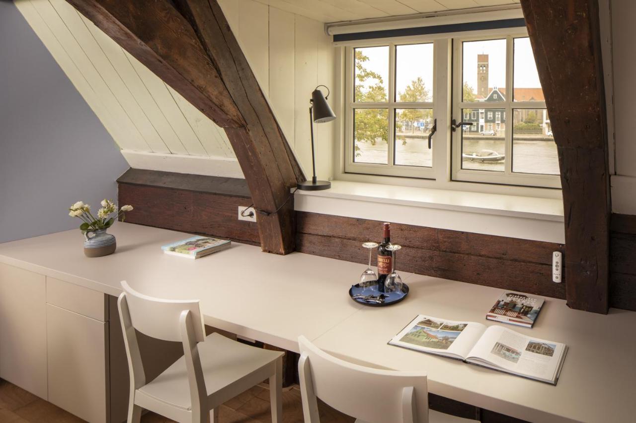 Saenliefde Wormer Buitenkant foto